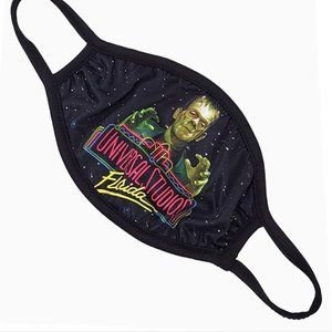 Universal Studios The Monster Mask 3/30